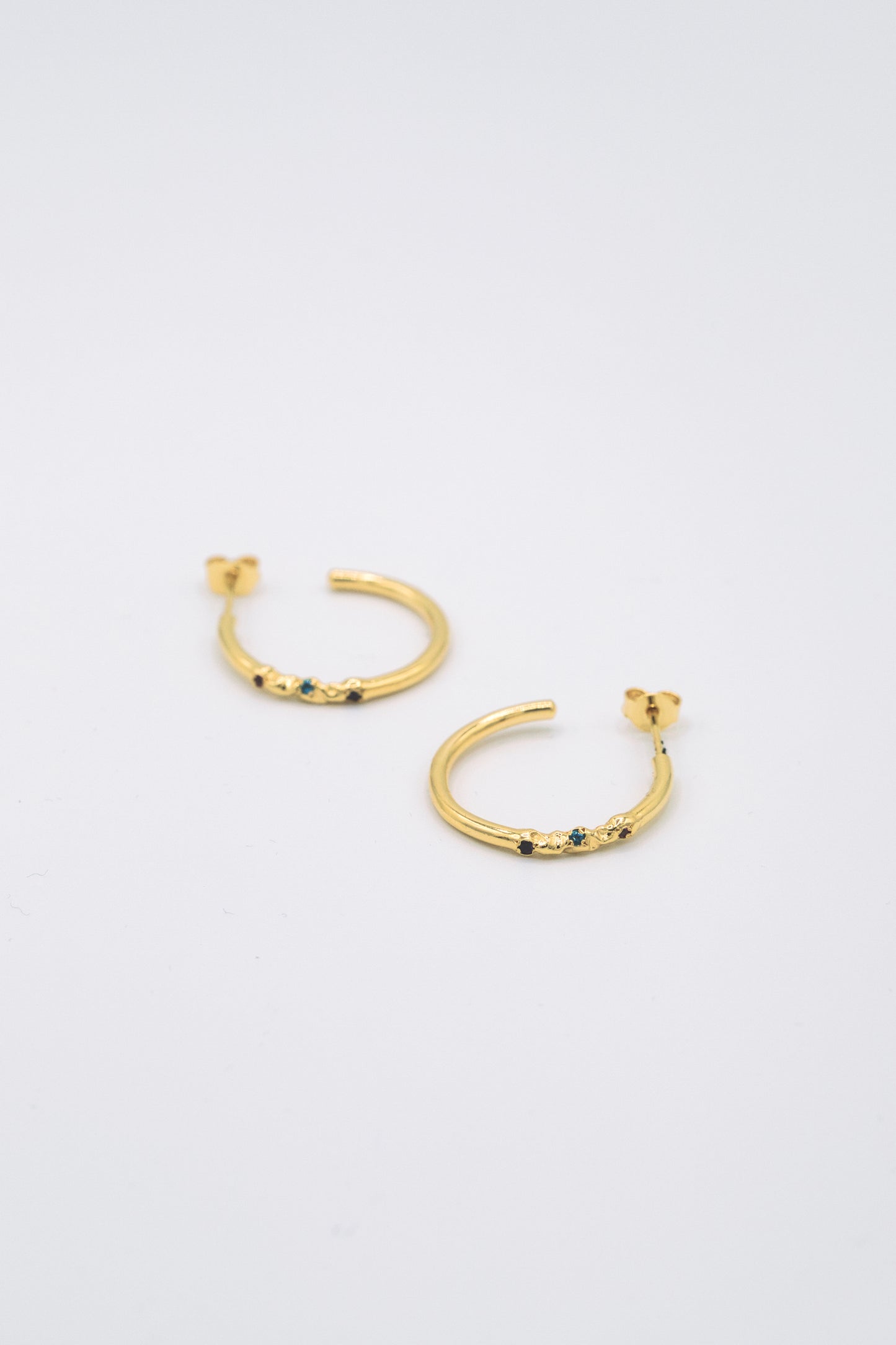 Boucles d'oreilles créoles vermeil & pierres fines - Chamade 1.0