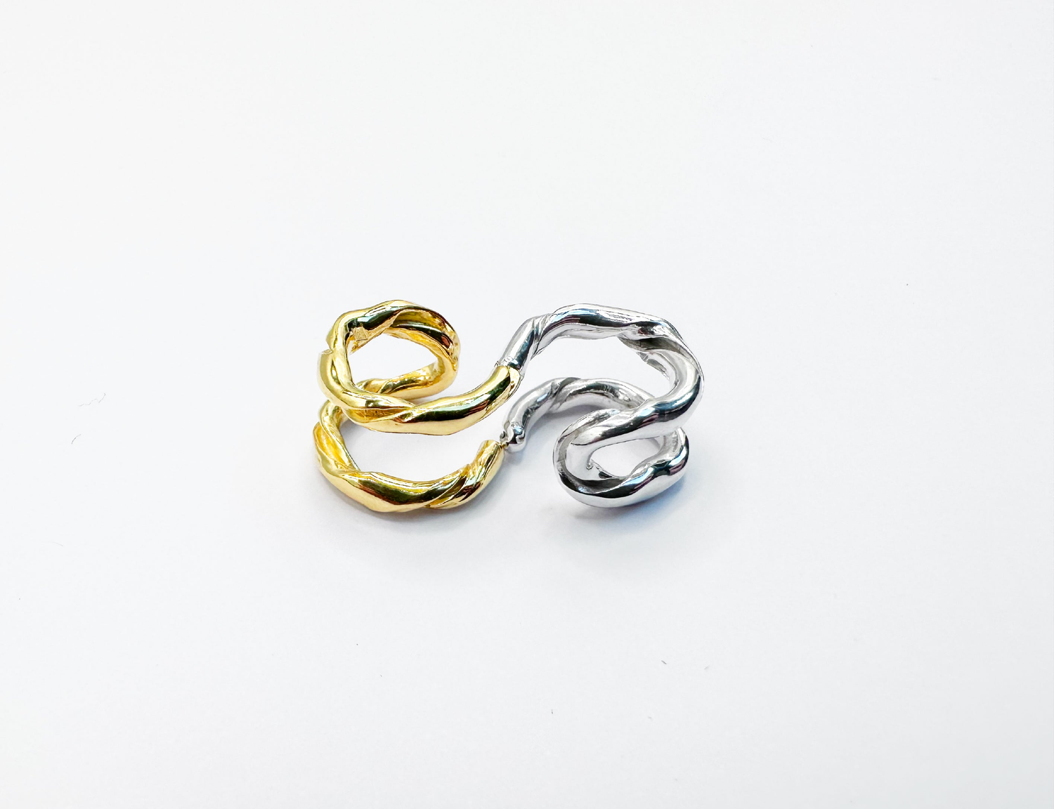 Earcuff